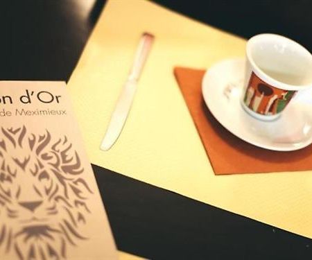 Hotel Brasserie Le Lion D'Or メクシミュー エクステリア 写真