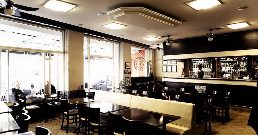 Hotel Brasserie Le Lion D'Or メクシミュー エクステリア 写真